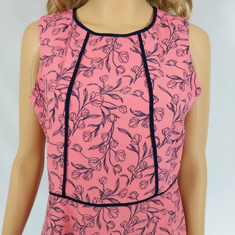 Banana Republic NWT Size 4 Pink Floral Sleeveless